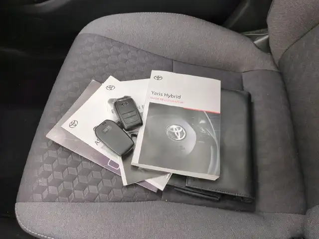 Toyota Yaris view 14