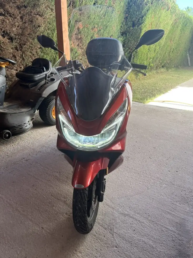 Honda PCX 125 Rojo - 1