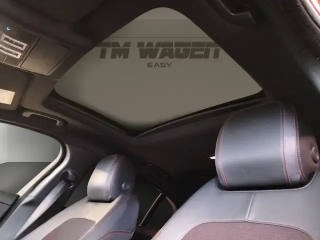 Jaguar Xe view 5