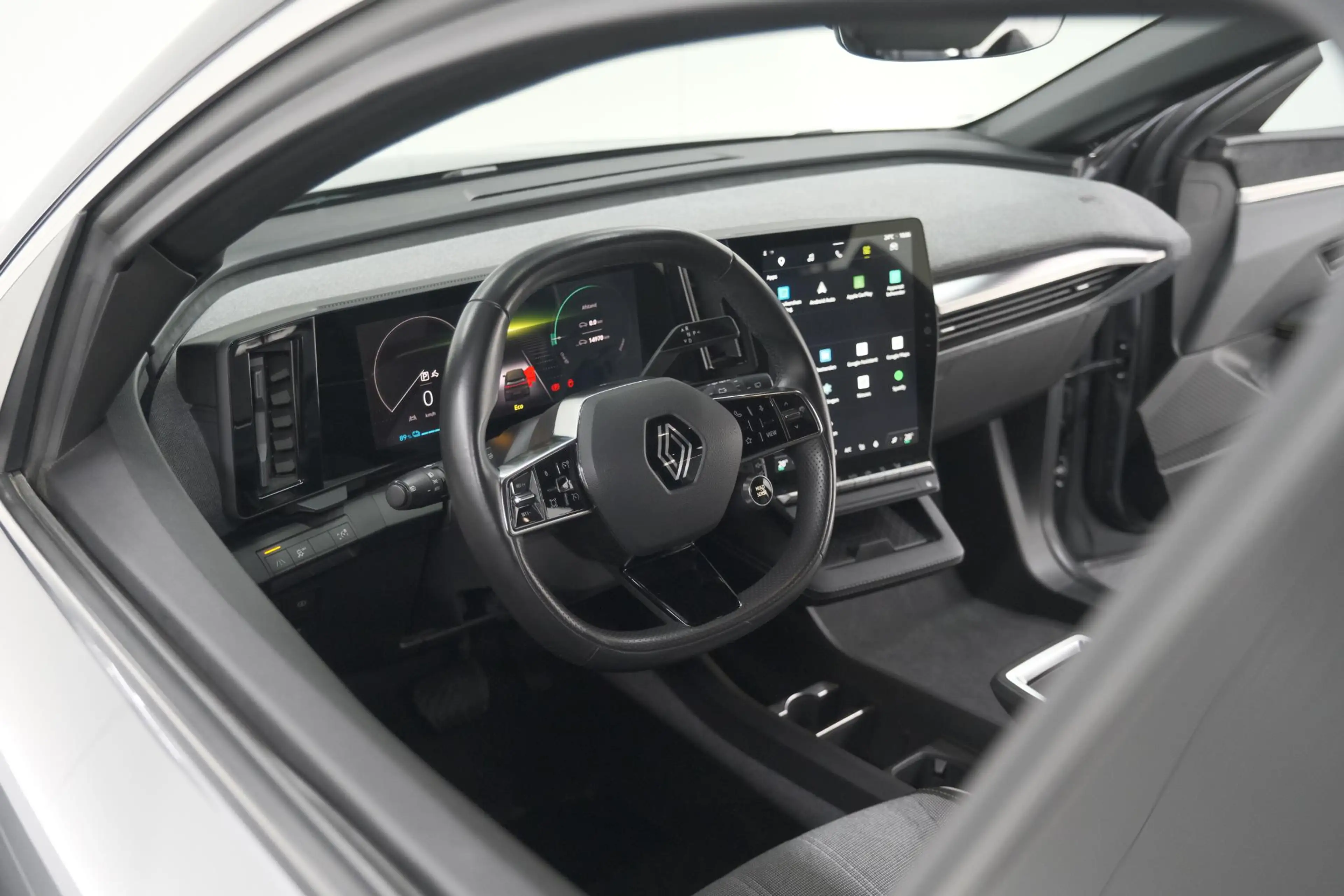 Renault Megane E-Tech EV40 Boost Charge Techno | 1 FASE | SOH 95,5% | Ca — photo 2