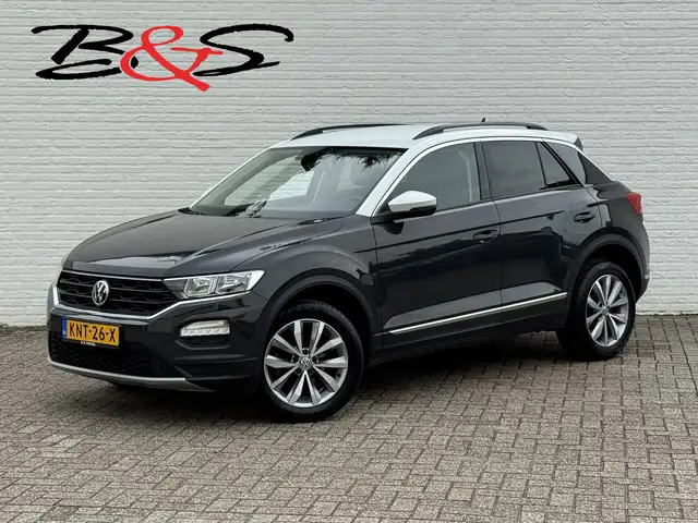 Volkswagen T-Roc 1.5 TSI Sport Camera Adaptieve cruise Digitaal das
