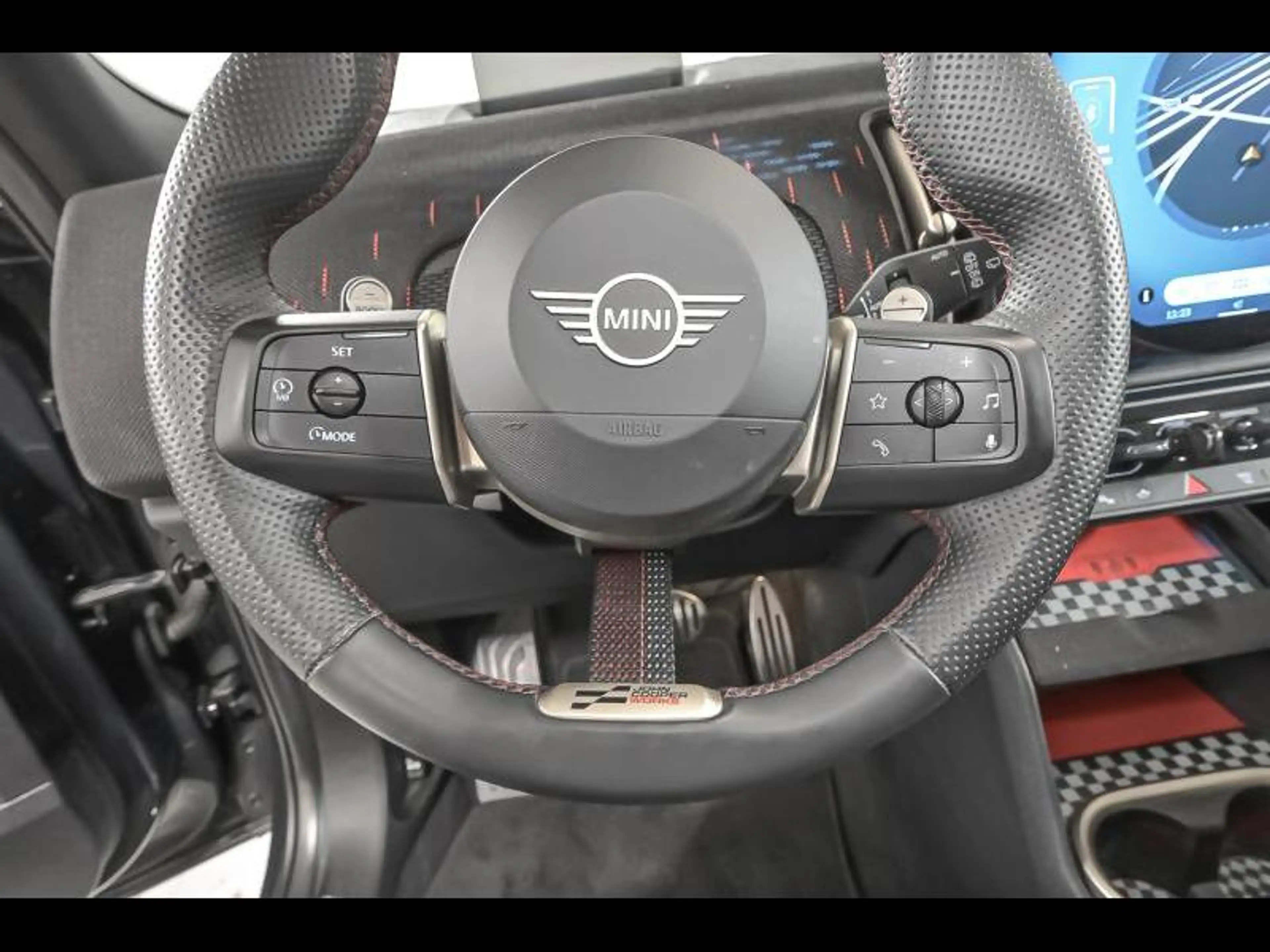 MINI John Cooper Works Countryman Pack XL — photo 9