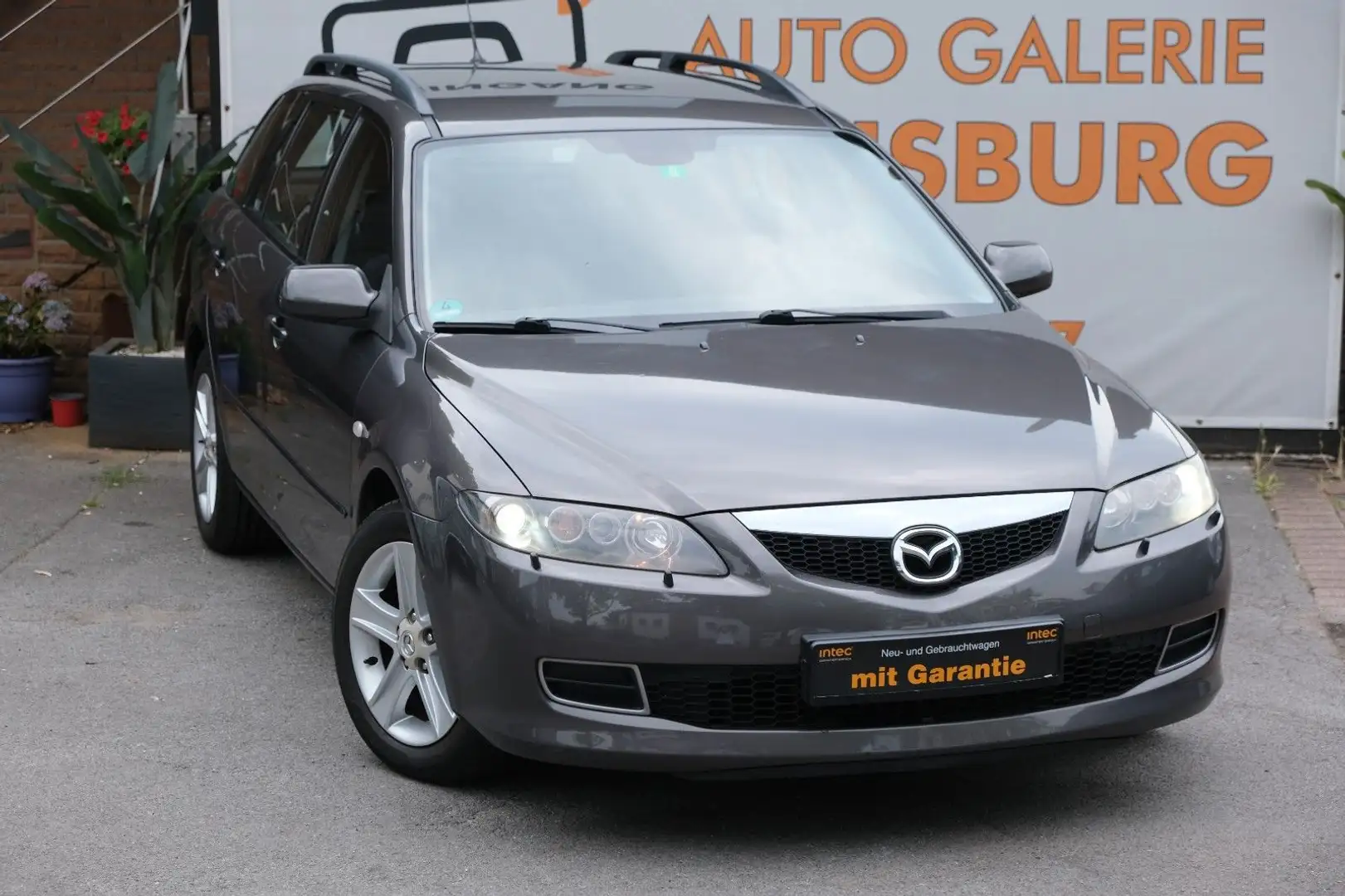 Mazda 6 Kombi 2.0 Sport Active BOSE XENON TEMP TÜV NEU Grau - 2