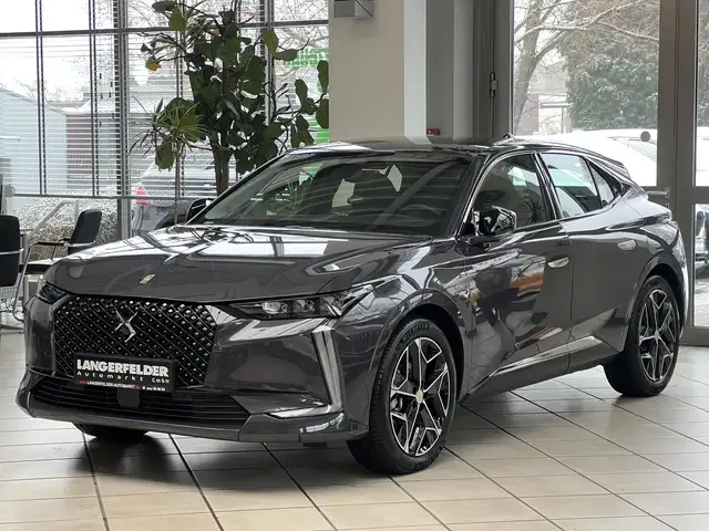 DS Automobiles DS 4 view 7