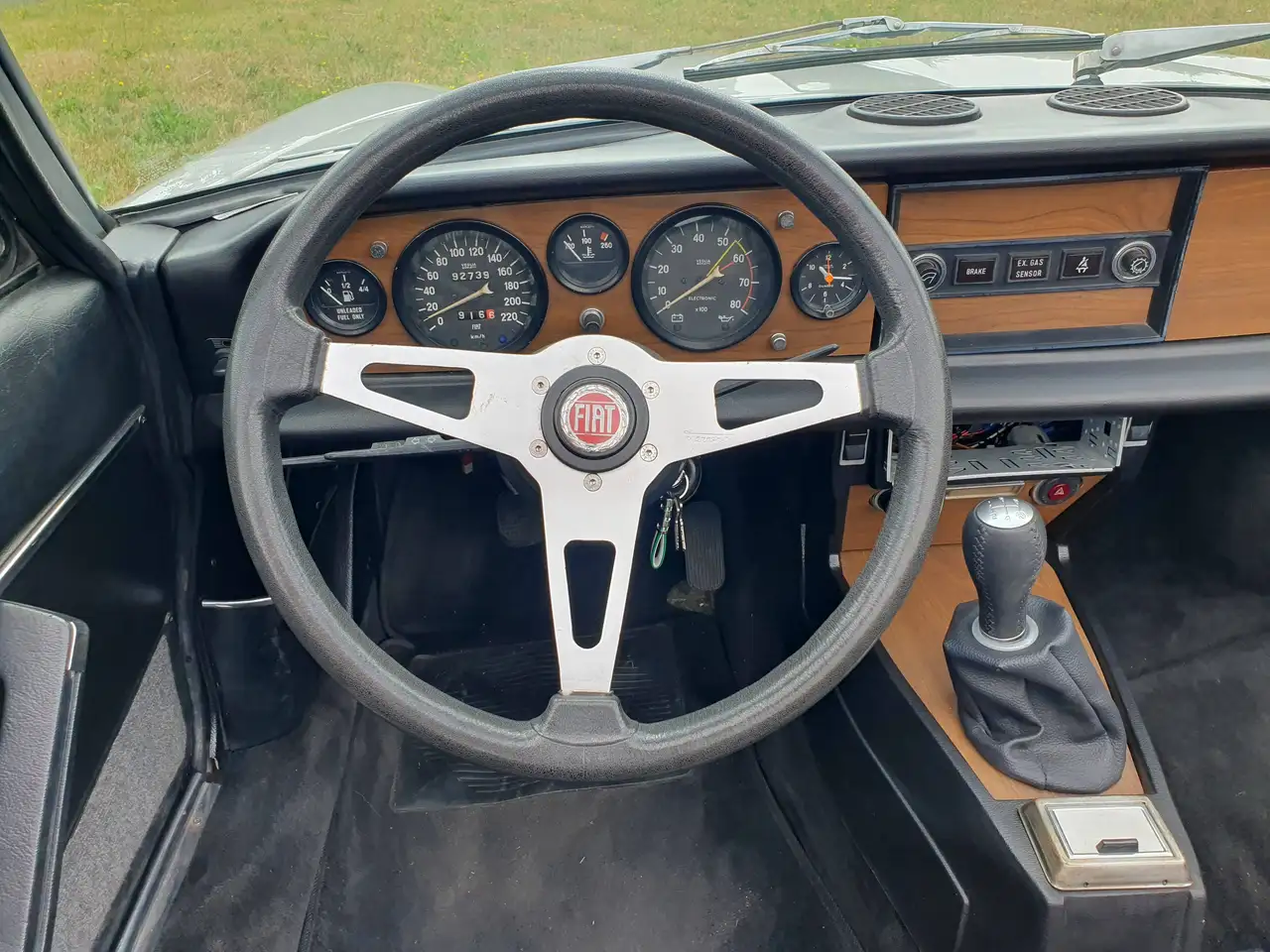 Fiat 124 Spider Pininfarina Spider 2000, foto 12