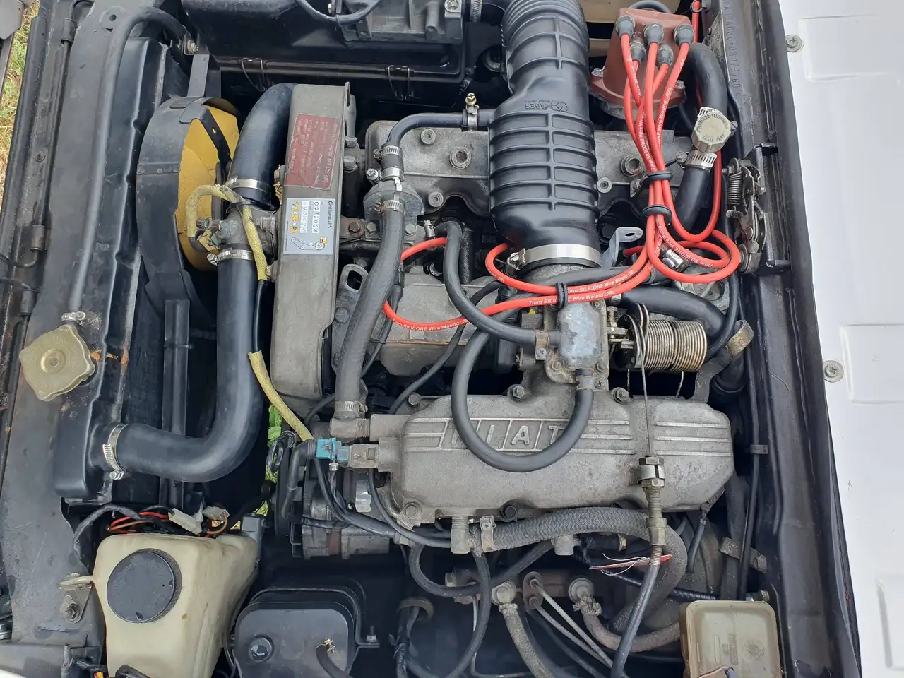 Fiat 124 Spider Pininfarina Spider 2000, foto 11