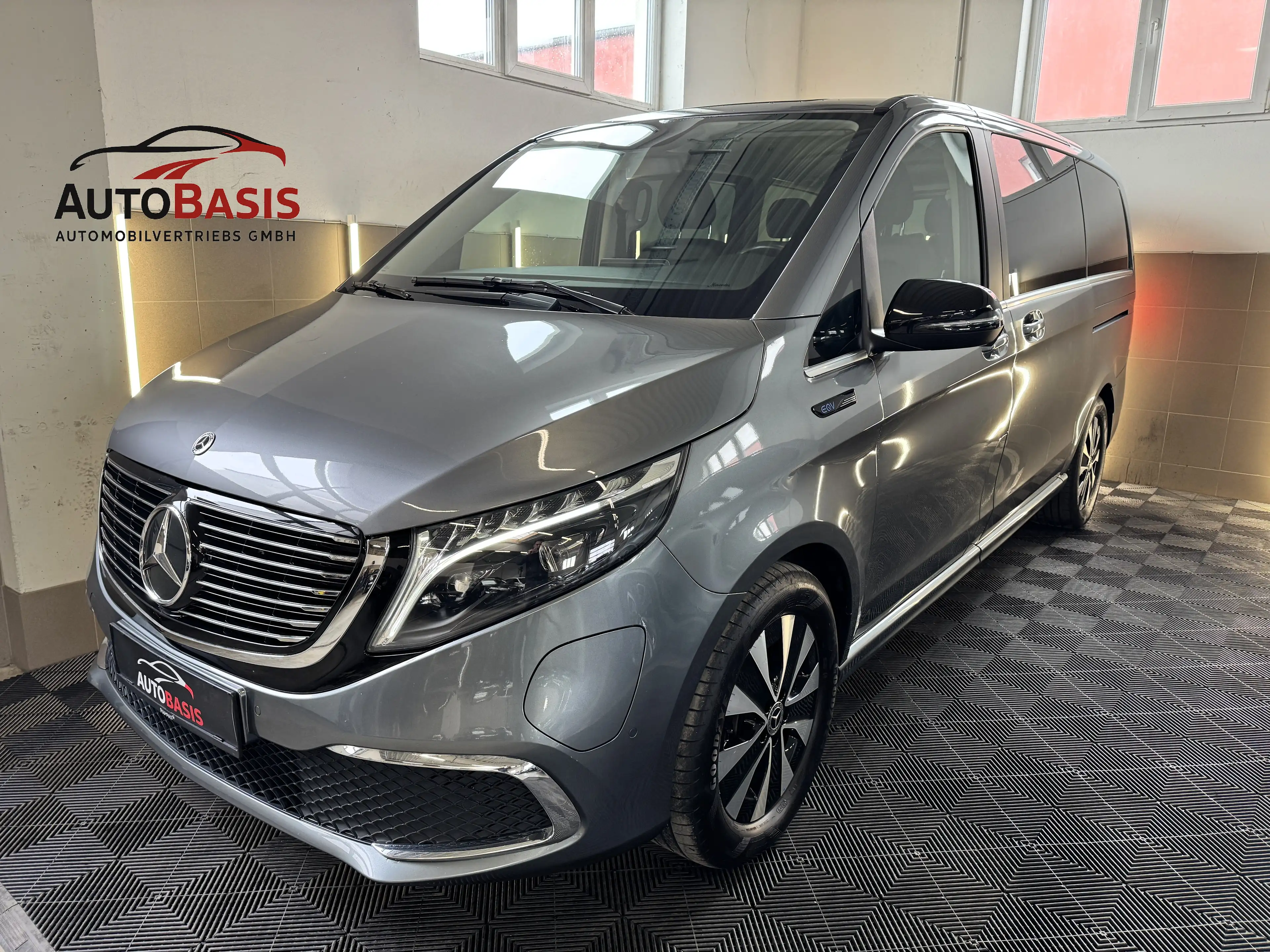 Mercedes-Benz EQV 300 Lang Avantgarde 1.Besitz/8-Sitzer/LED/Kamera/Leder