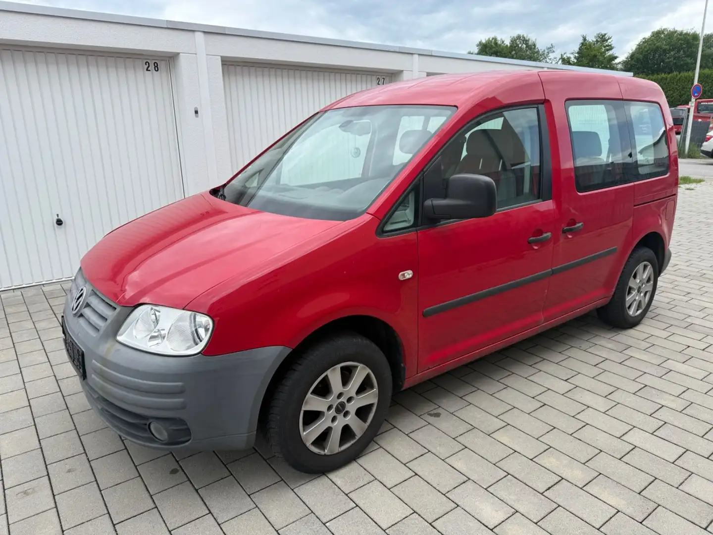 Volkswagen Caddy Life Team 2.0 Erdgas Rojo - 1
