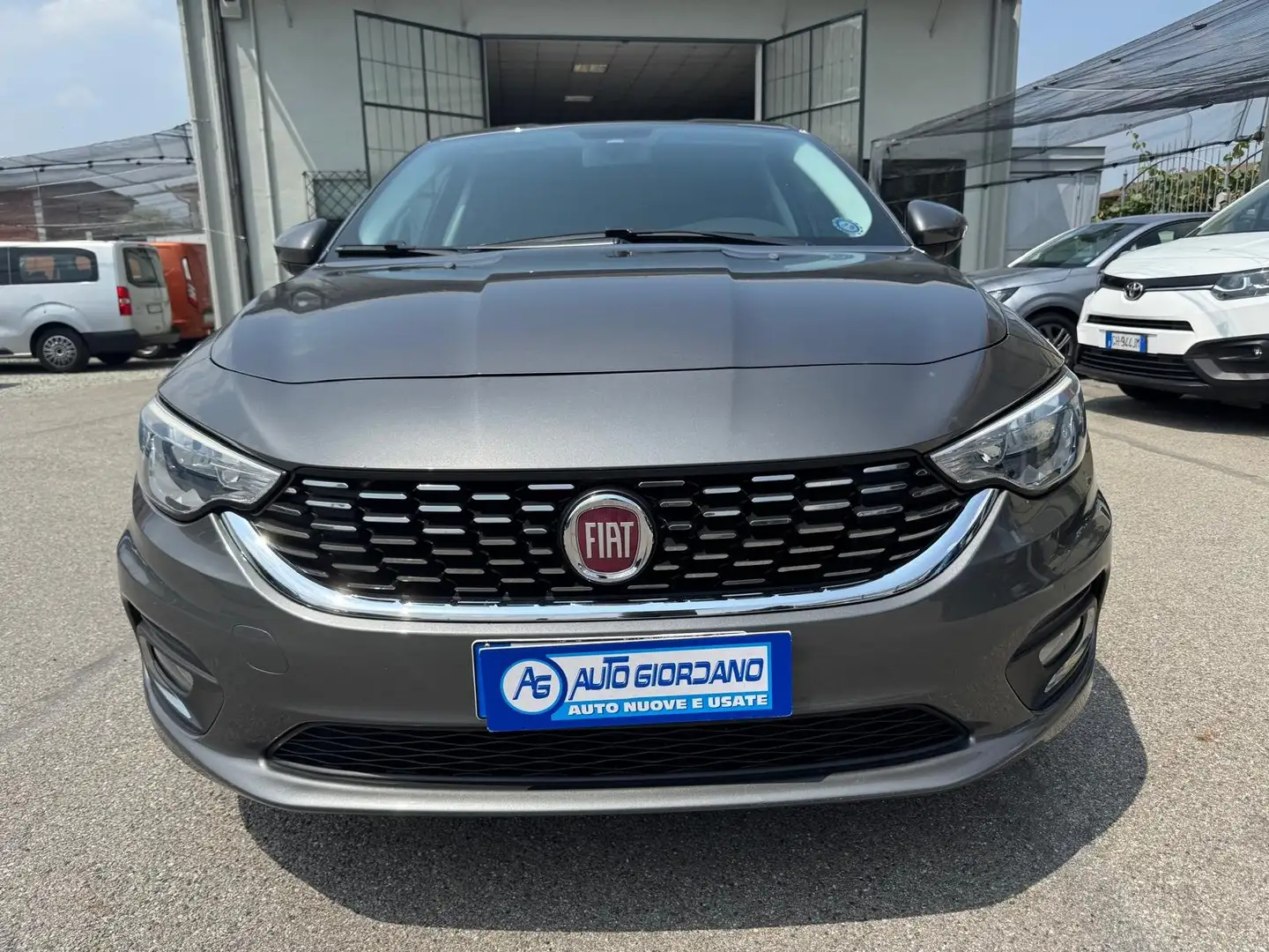 Fiat Tipo 1.3 M-JET LOUNGE GANCIO E6B Grigio - 2