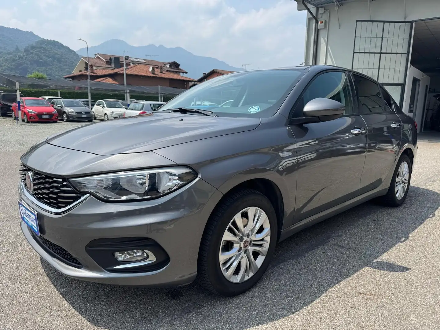 Fiat Tipo 1.3 M-JET LOUNGE GANCIO E6B Grigio - 1