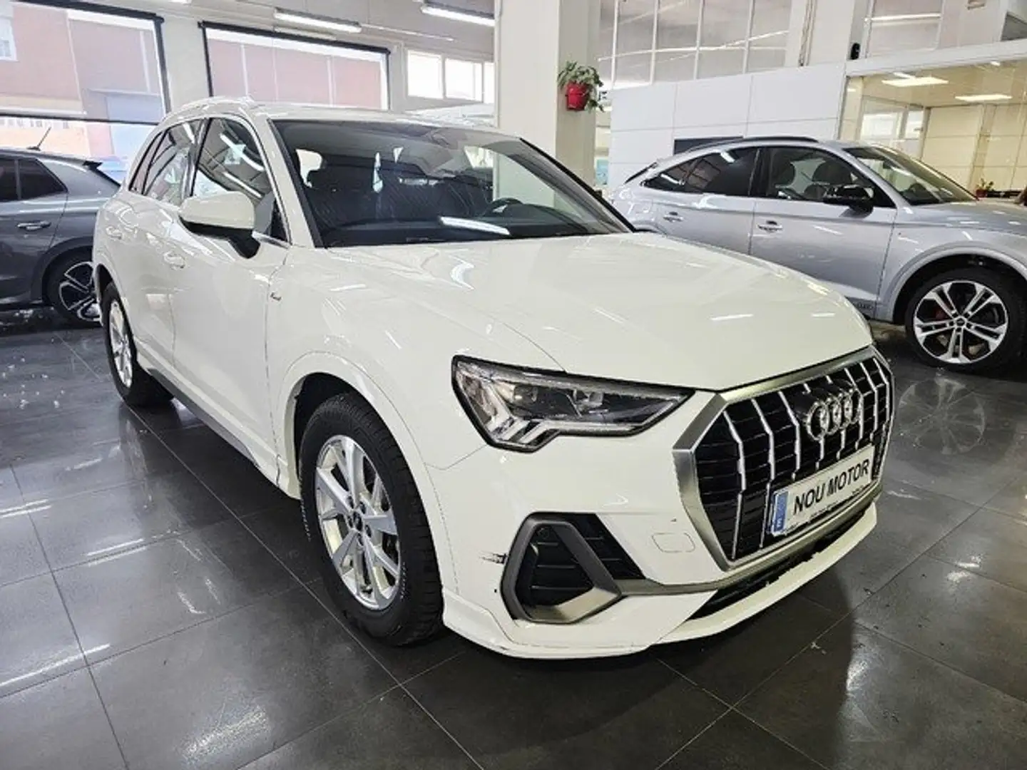 Audi Q3 35 TDI S line S tronic 110kW Blanco - 2