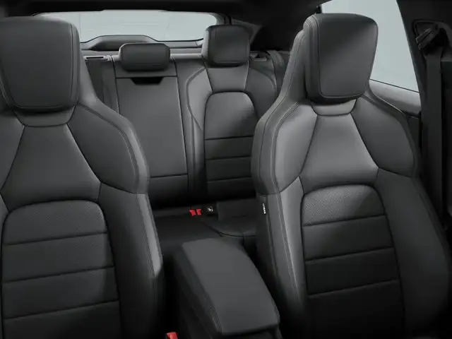 Porsche Macan view 5