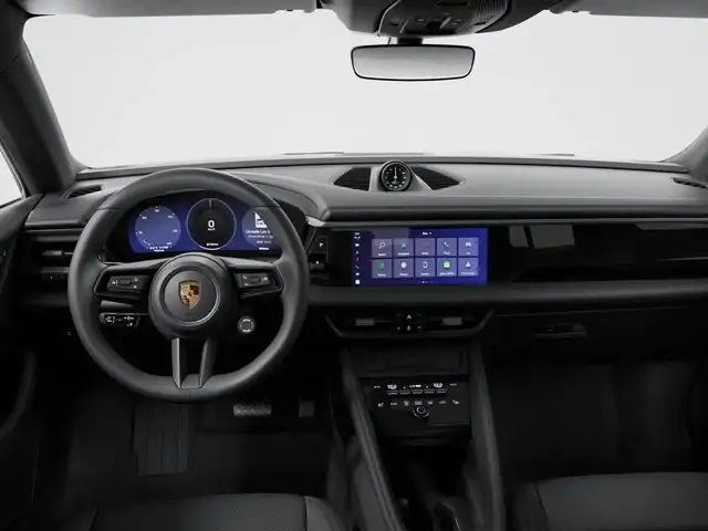 Porsche Macan view 4