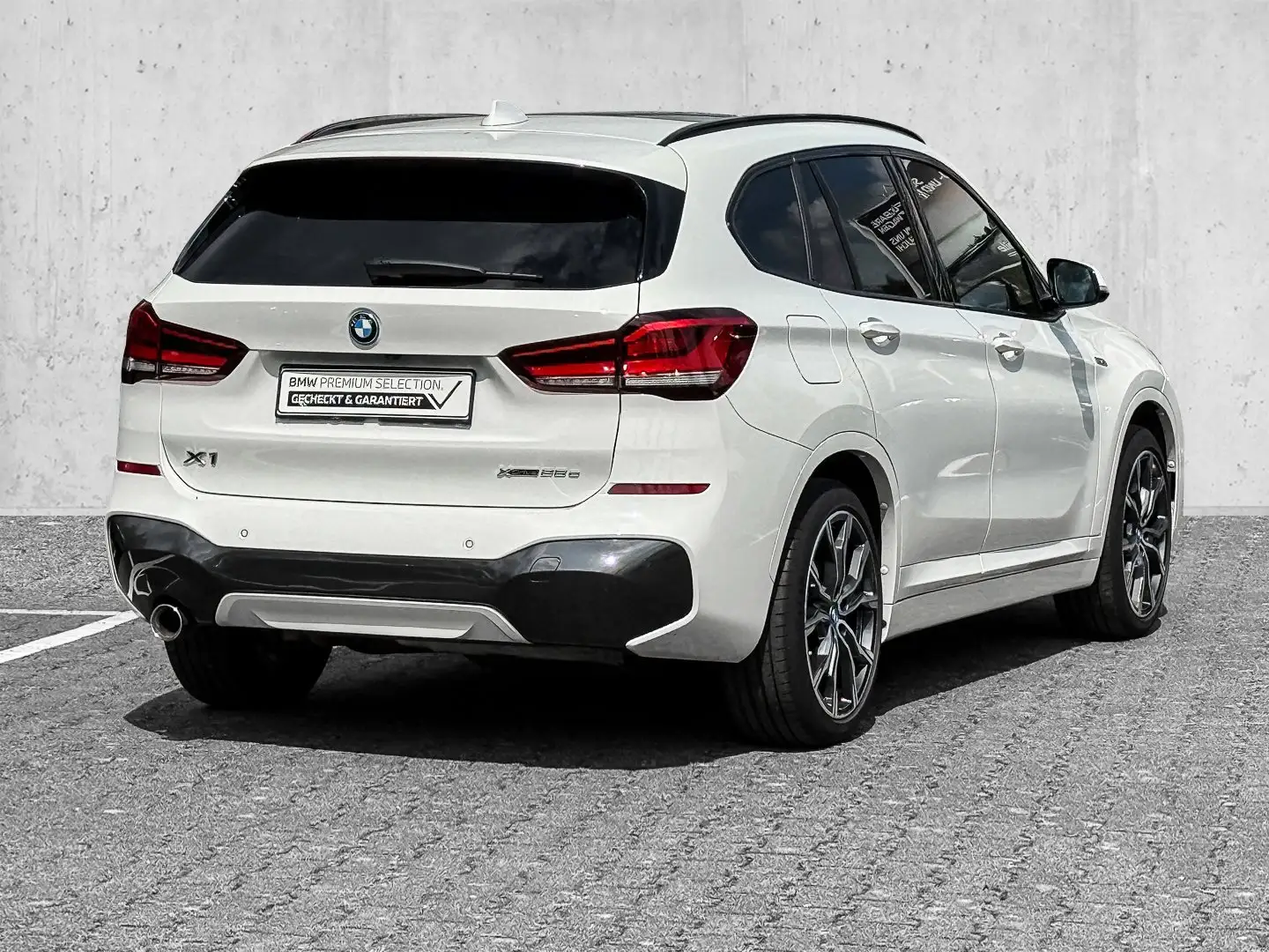 BMW X1 xDrive25e M-SPORT+HUD+PANO+KAMERA+NAVI+HIFI Blanco - 2