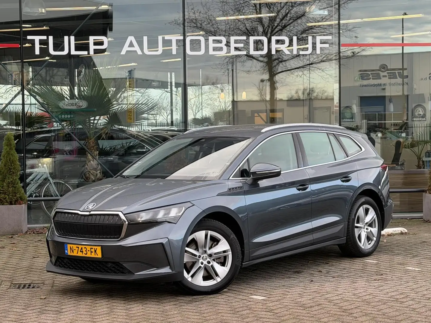 Skoda Enyaq iV 80 bj 2021 1e eig Btw auto Grau - 2