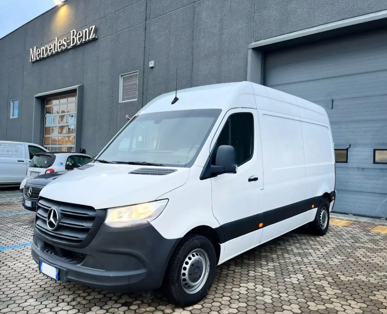 Mercedes-Benz Sprinter F39/35 311 CDI FWD TA Furgone Bianco - 1