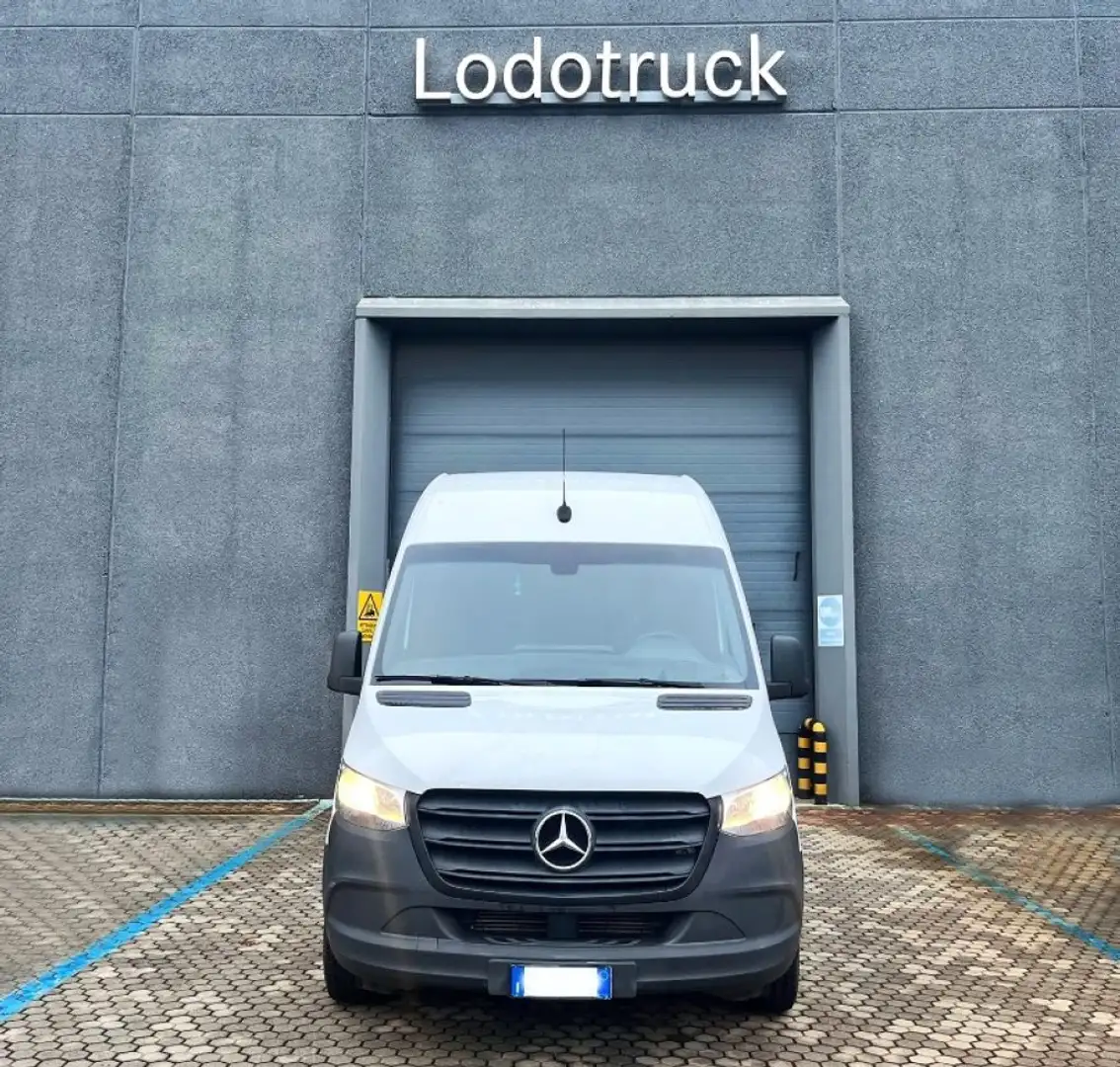 Mercedes-Benz Sprinter F39/35 311 CDI FWD TA Furgone Bianco - 2