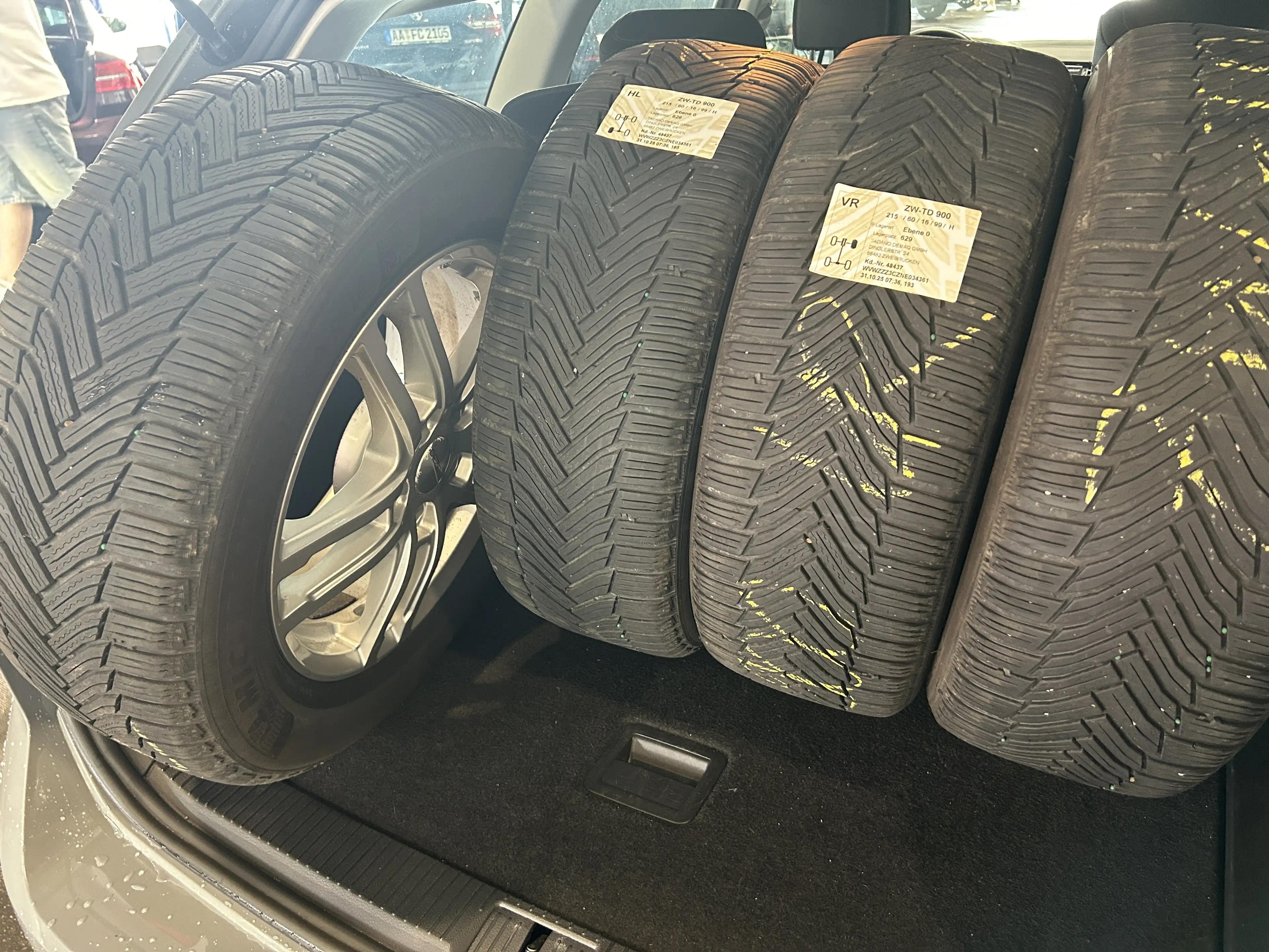 Volkswagen Passat Variant Business — photo 10