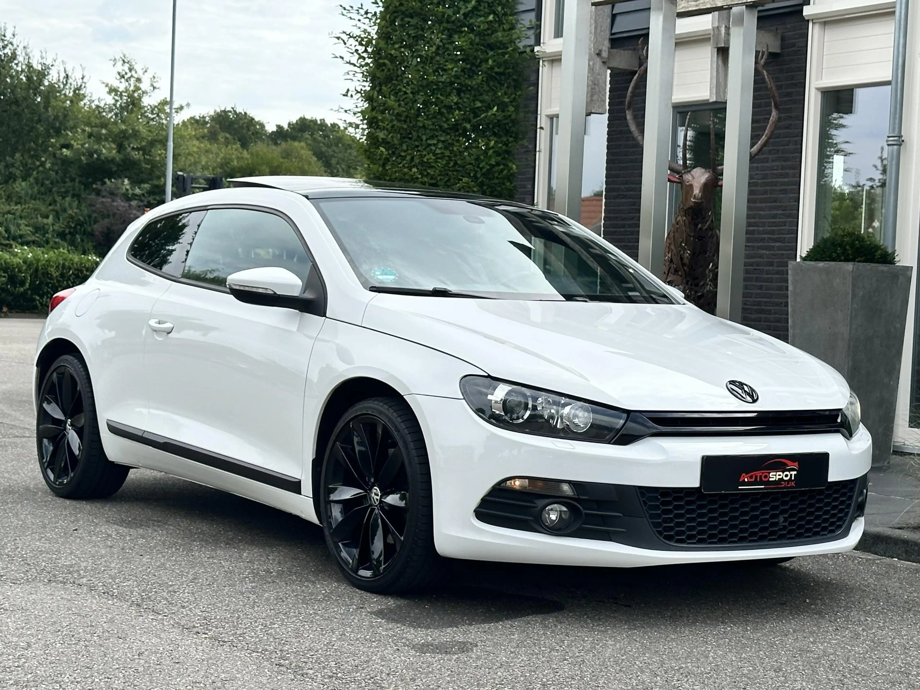 Volkswagen Scirocco 1.4 TSI Highline Plus — photo 13