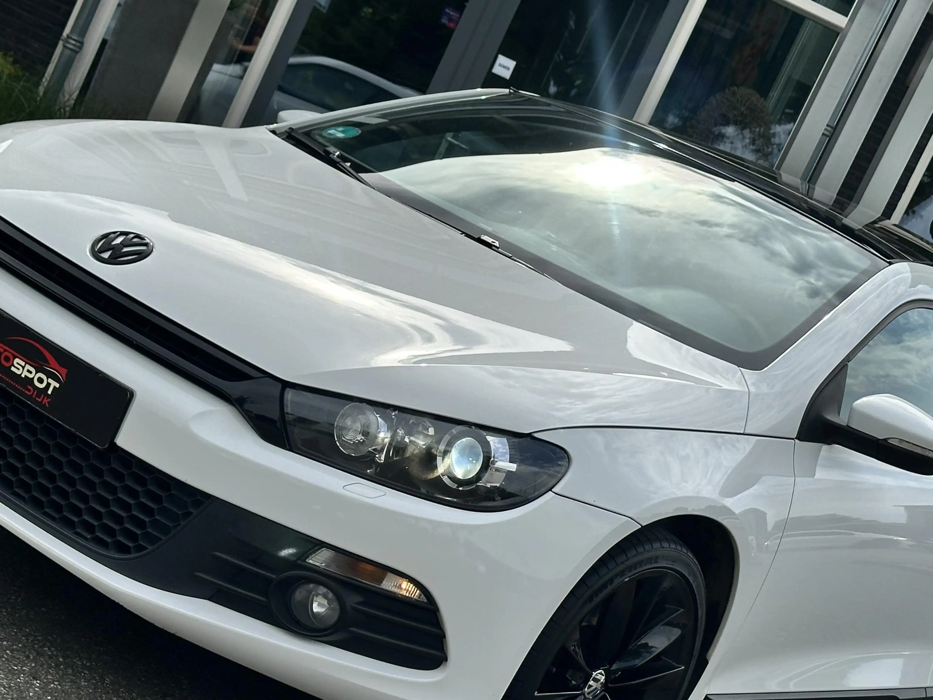Volkswagen Scirocco 1.4 TSI Highline Plus — photo 2