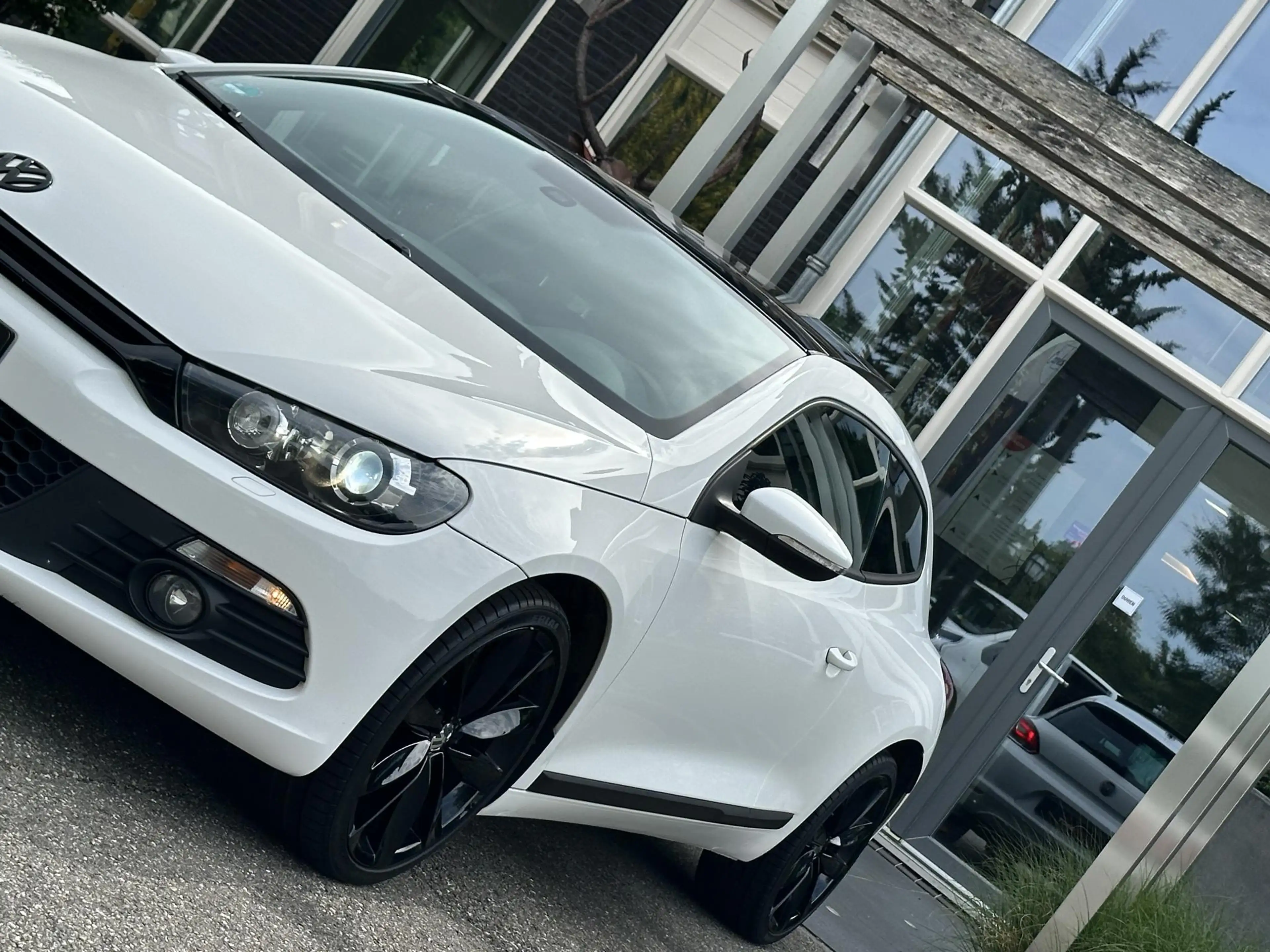 Volkswagen Scirocco 1.4 TSI Highline Plus — photo 5