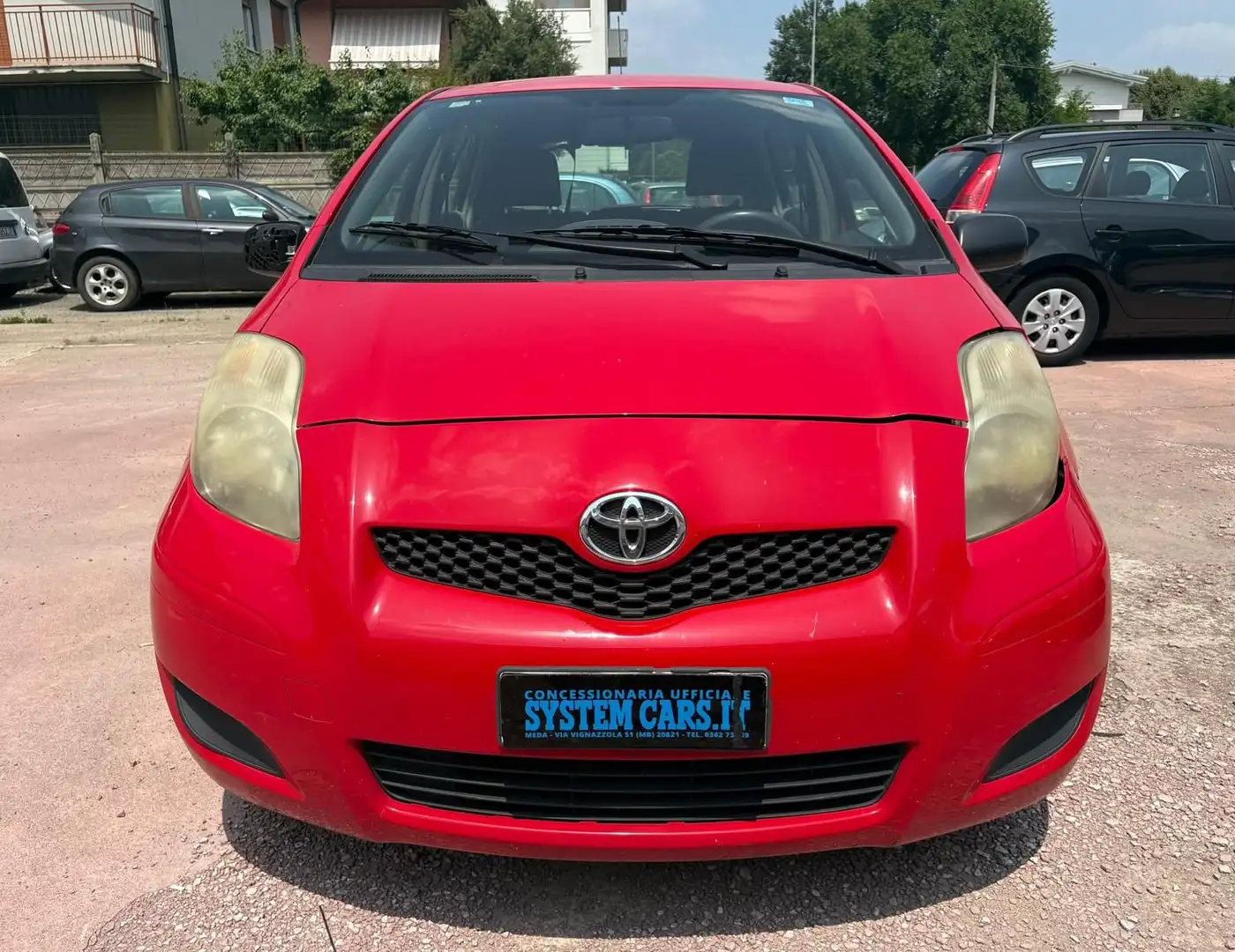 Toyota Yaris AUTO PER COMMERCIANTI-Yaris 1.0 3 porte Luxury pa Rosso - 2