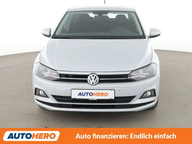 Volkswagen Polo view 9