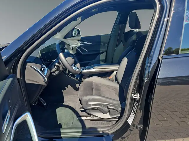 BMW X1 view 10