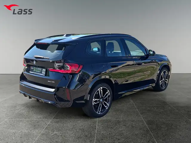 BMW X1 view 6