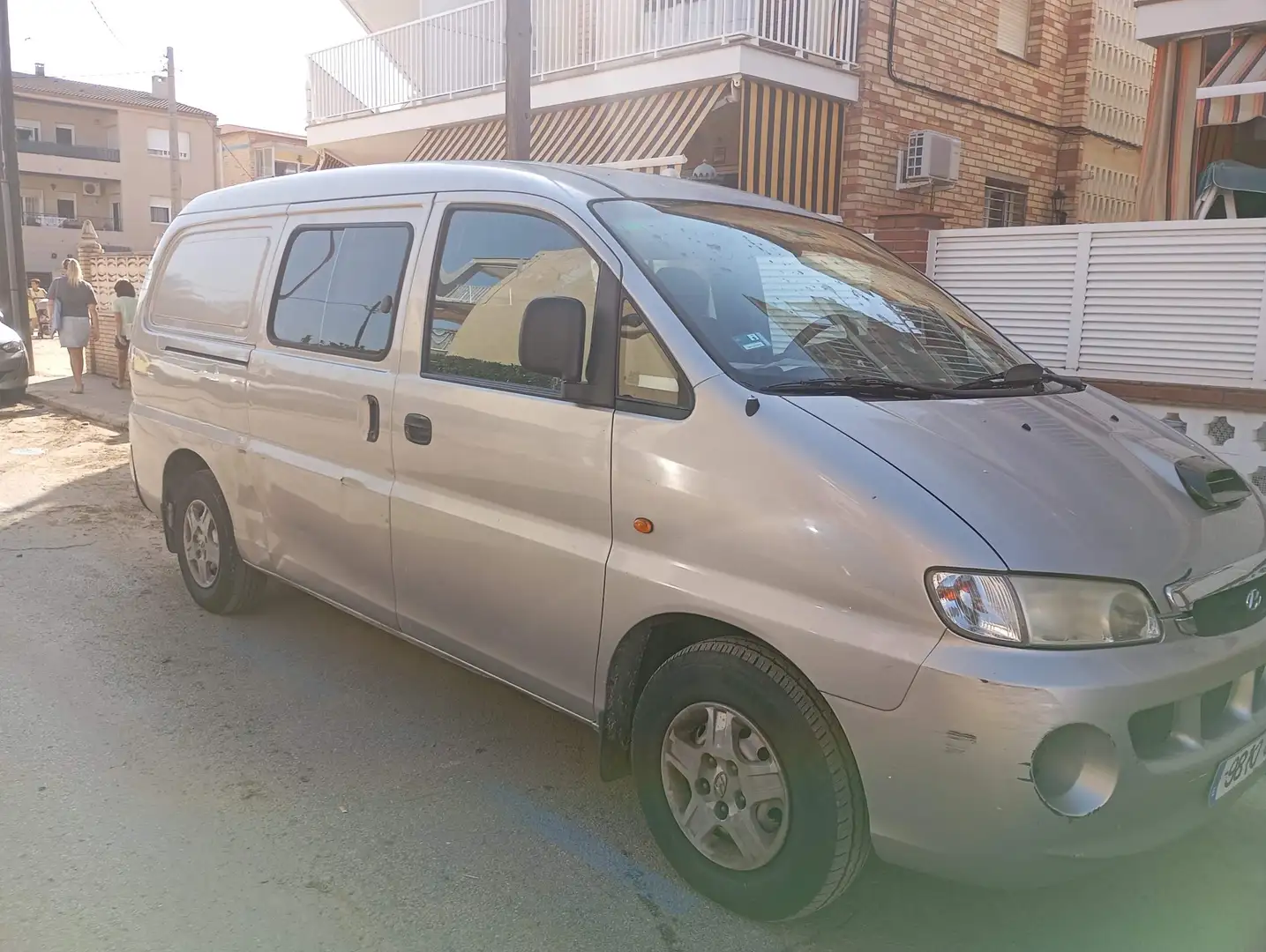 Hyundai H-1 2.5CRDI - 2