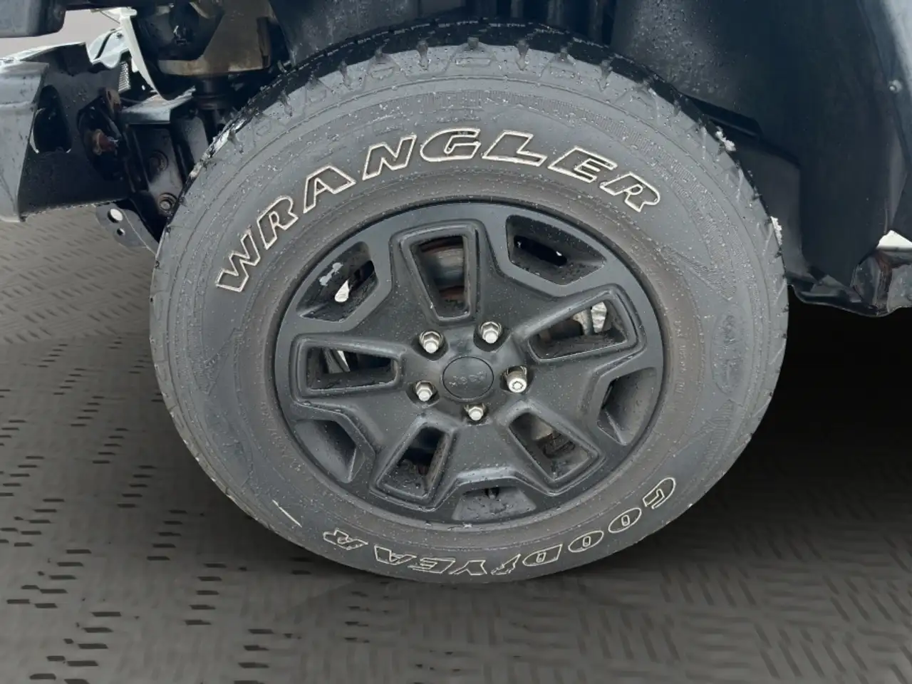 Jeep Wrangler снимка Jeep Wrangler