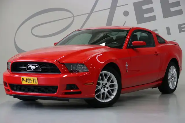 Ford Mustang USA 3.7 V6/ Handgeschakeld/ Sportuitlaat/ Cruise C