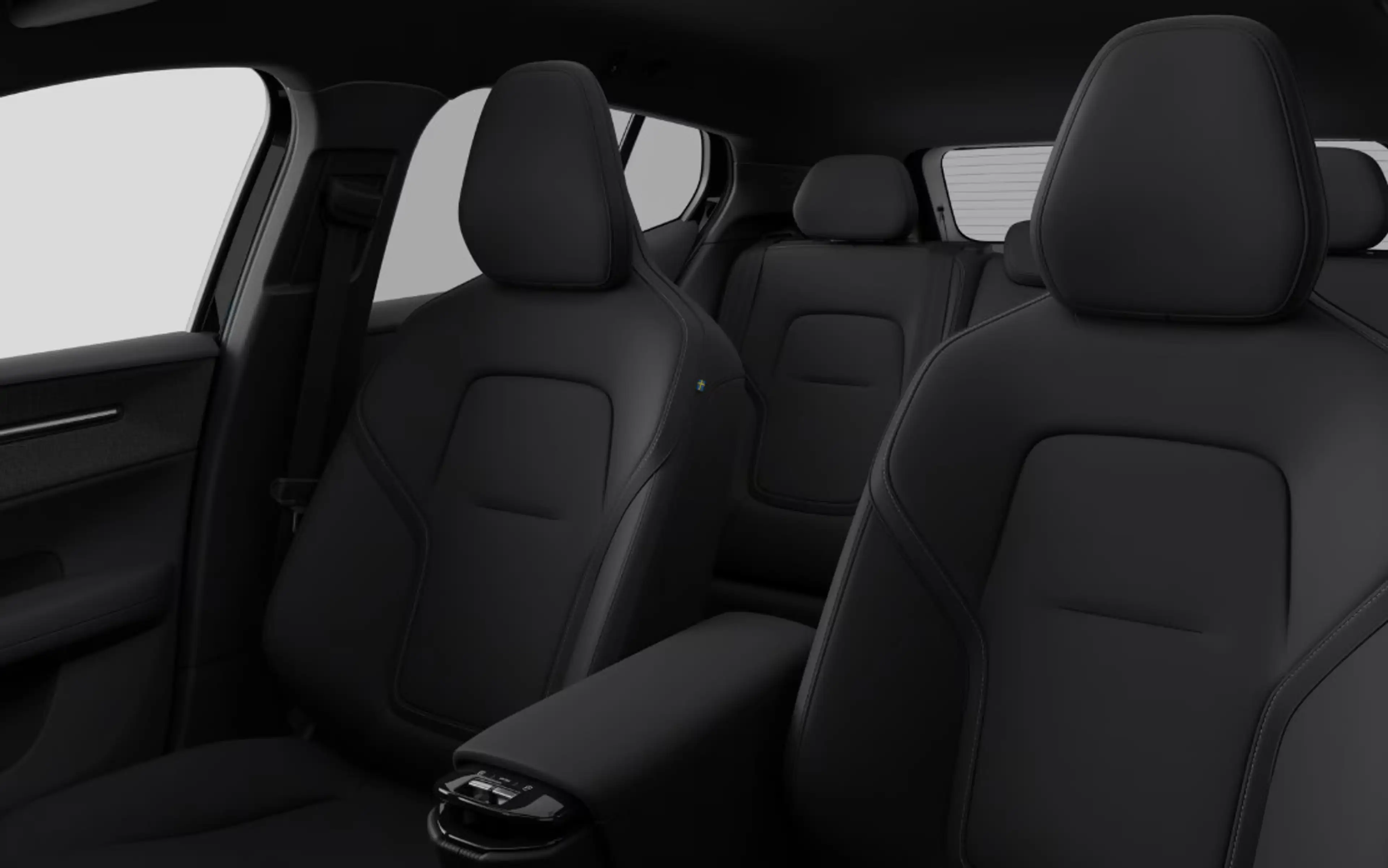 Volvo EX30 Cross Country P5 Long Range Plus Europa 69 kWh | G — photo 9