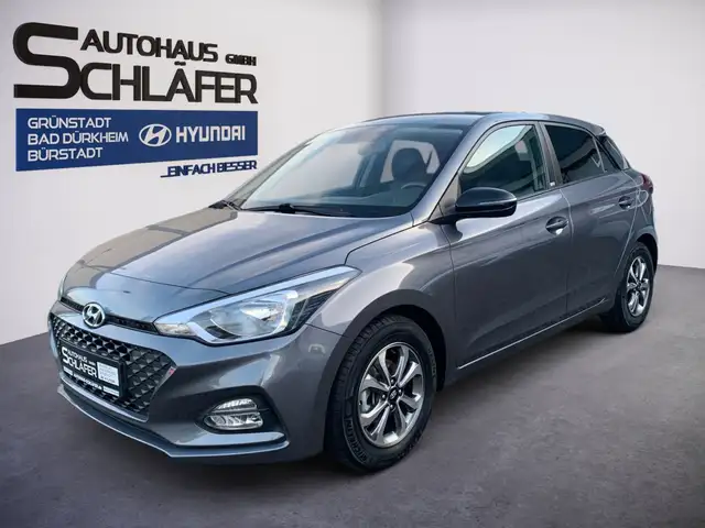 Hyundai i20 1.2 YES! Kamera Sitzheizung