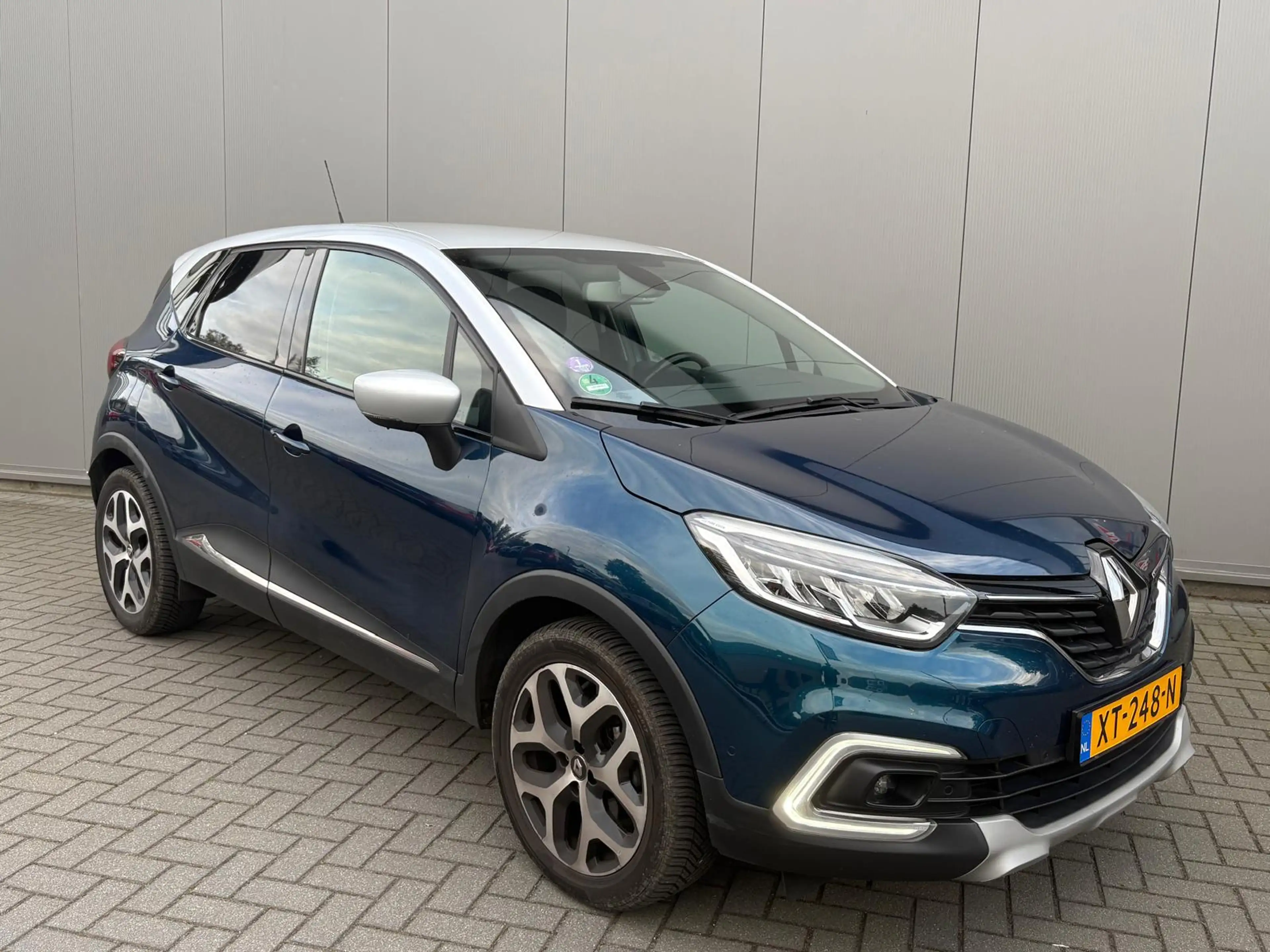 Renault Captur 1.3 TCe 150PK Intens Automaat Trekhaak/Camera/Stoe — photo 2