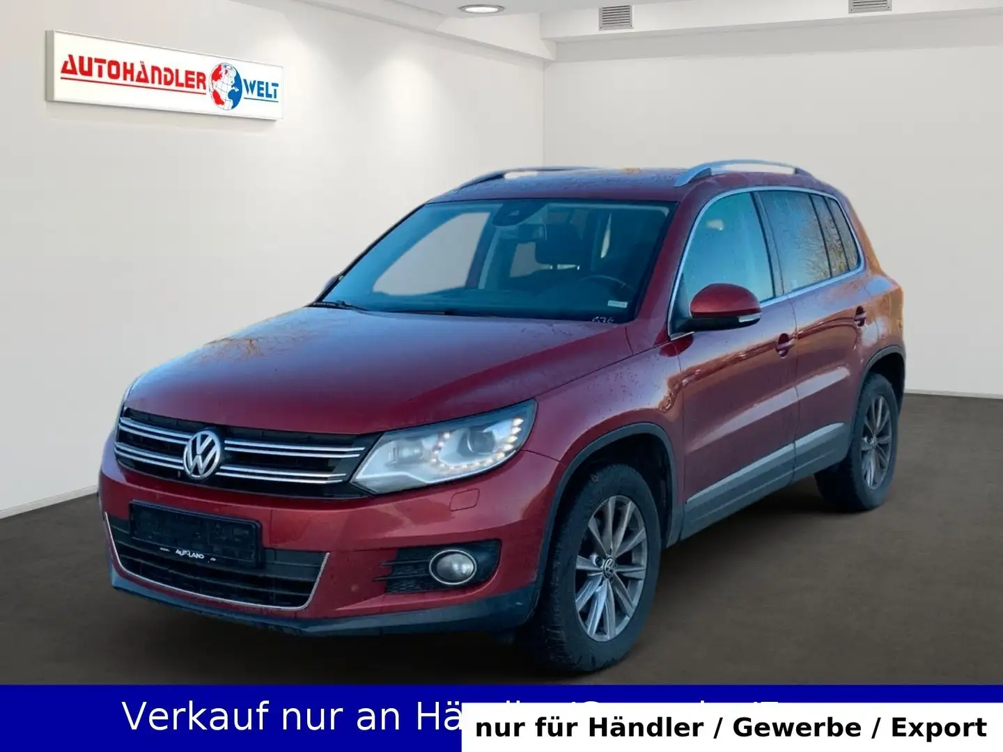 Volkswagen Tiguan 1.4 Sport & Style BMT Rot - 1