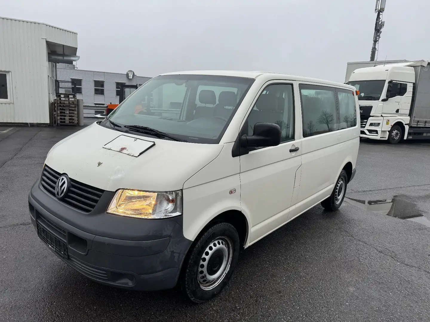 Volkswagen T5 Transporter Kasten-Kombi Kombi Klima Weiß - 1