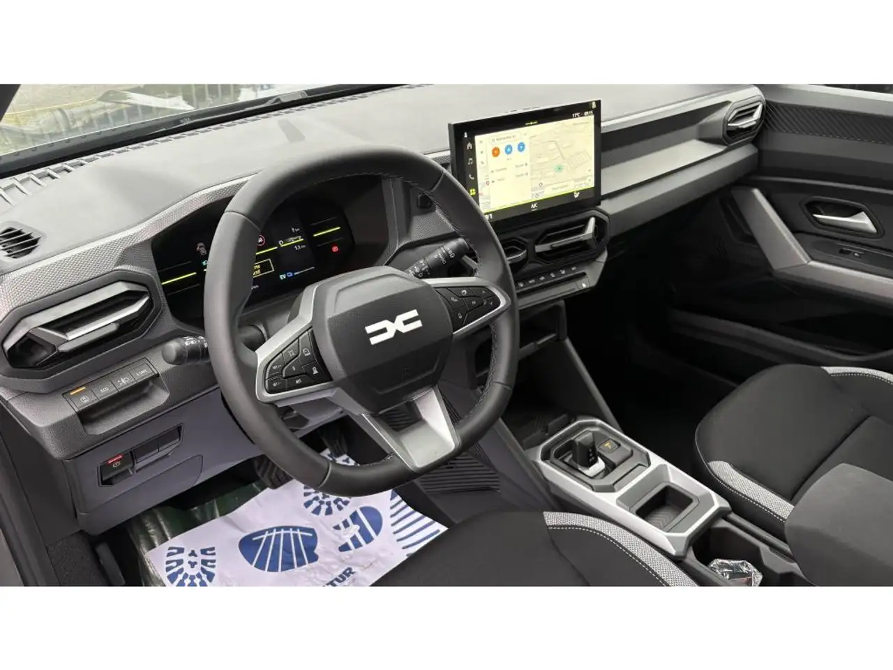 Dacia Duster — photo 4