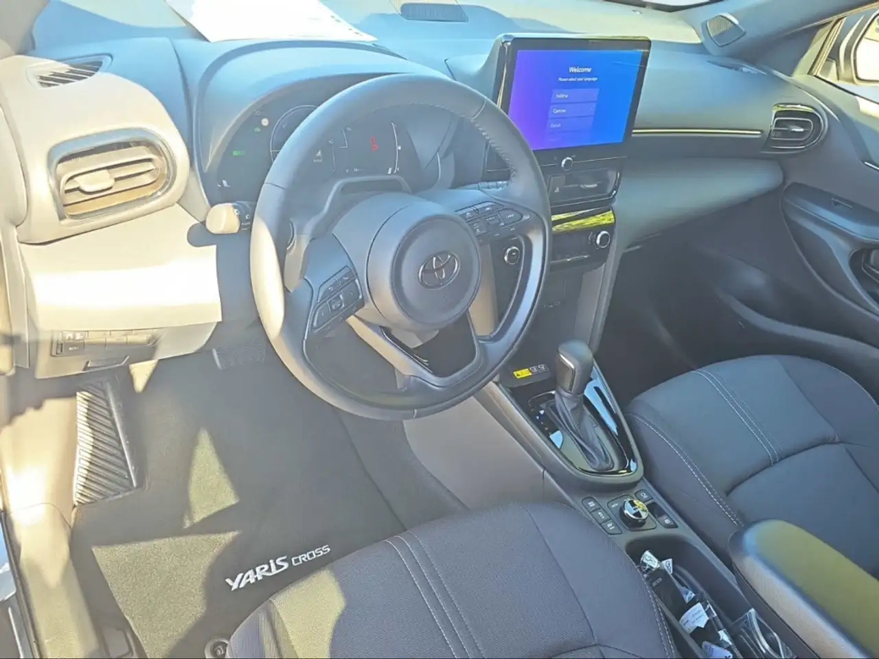 Toyota Yaris Cross Teamplayer Temp LED Keyless Start Rückfahrkam. Spu, миниатюра 7