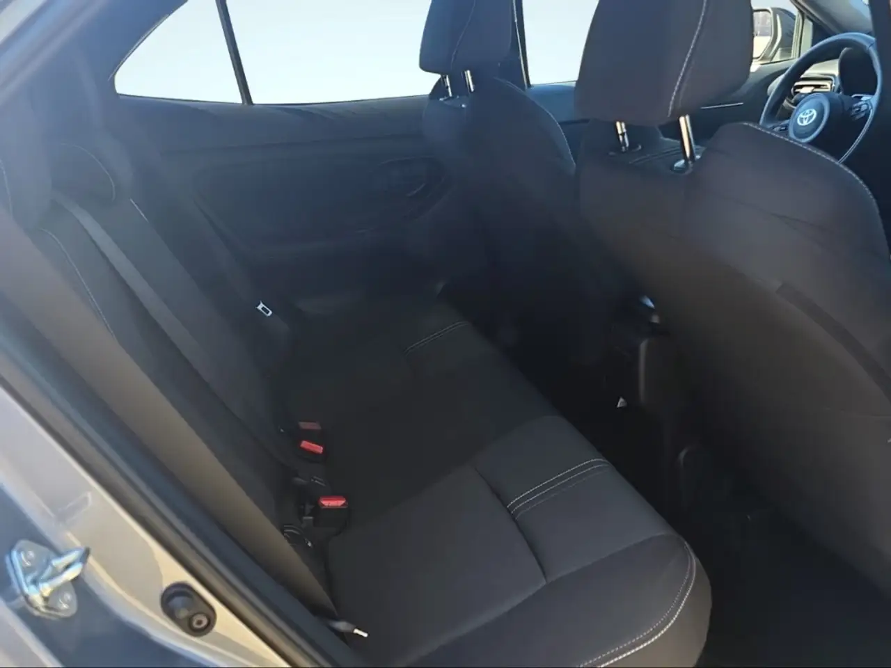 Toyota Yaris Cross Teamplayer Temp LED Keyless Start Rückfahrkam. Spu, миниатюра 10