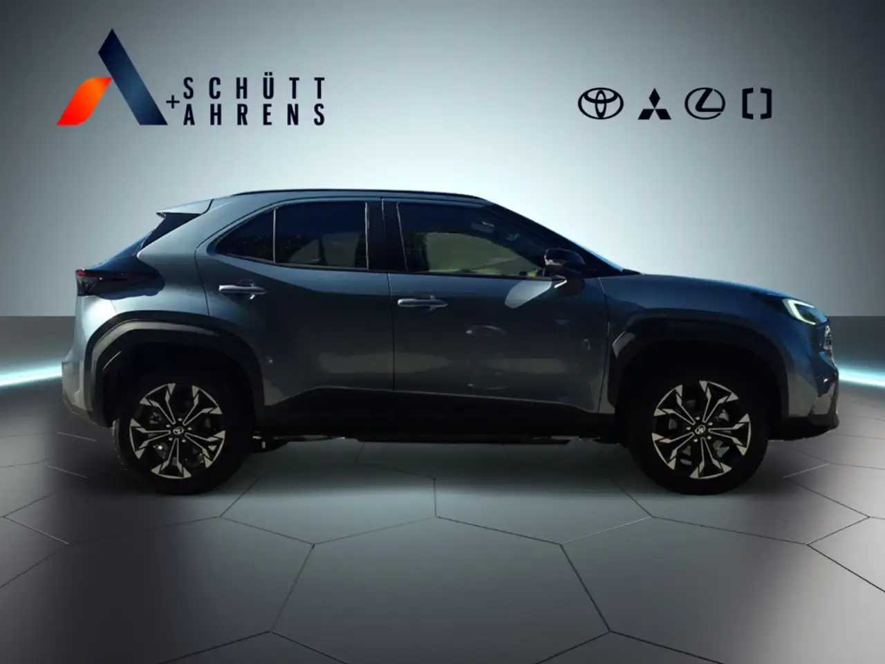 Toyota Yaris Cross Teamplayer Temp LED Keyless Start Rückfahrkam. Spu, миниатюра 5