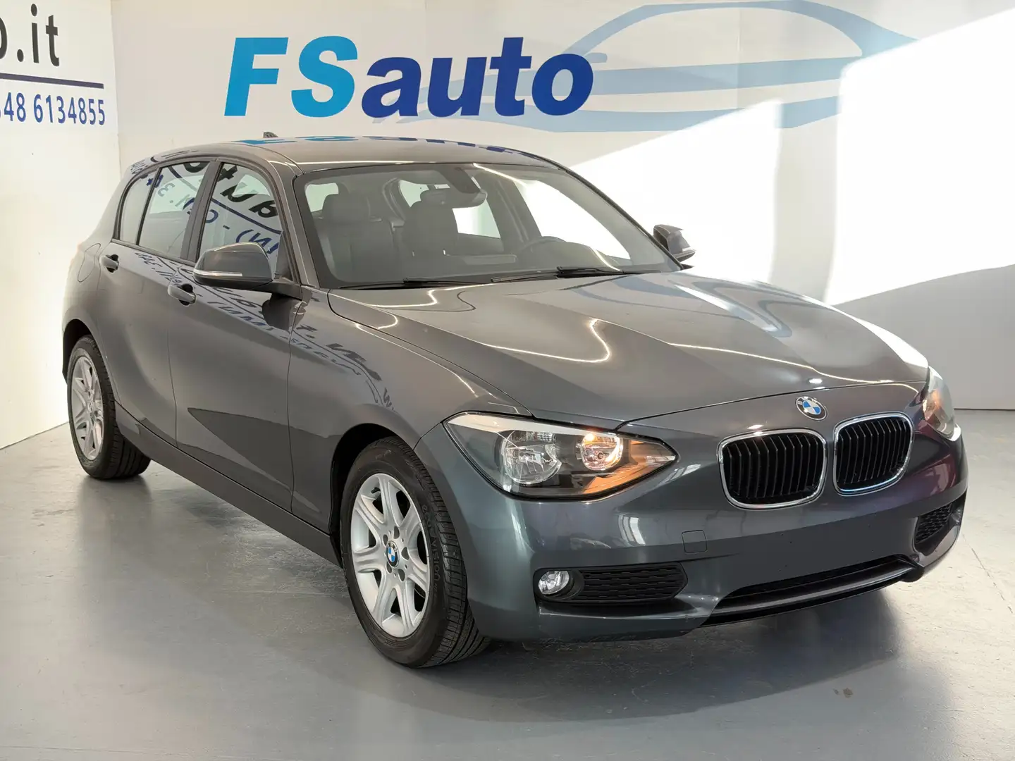 BMW 118 5p Urban - garanzia 1anno Grijs - 2