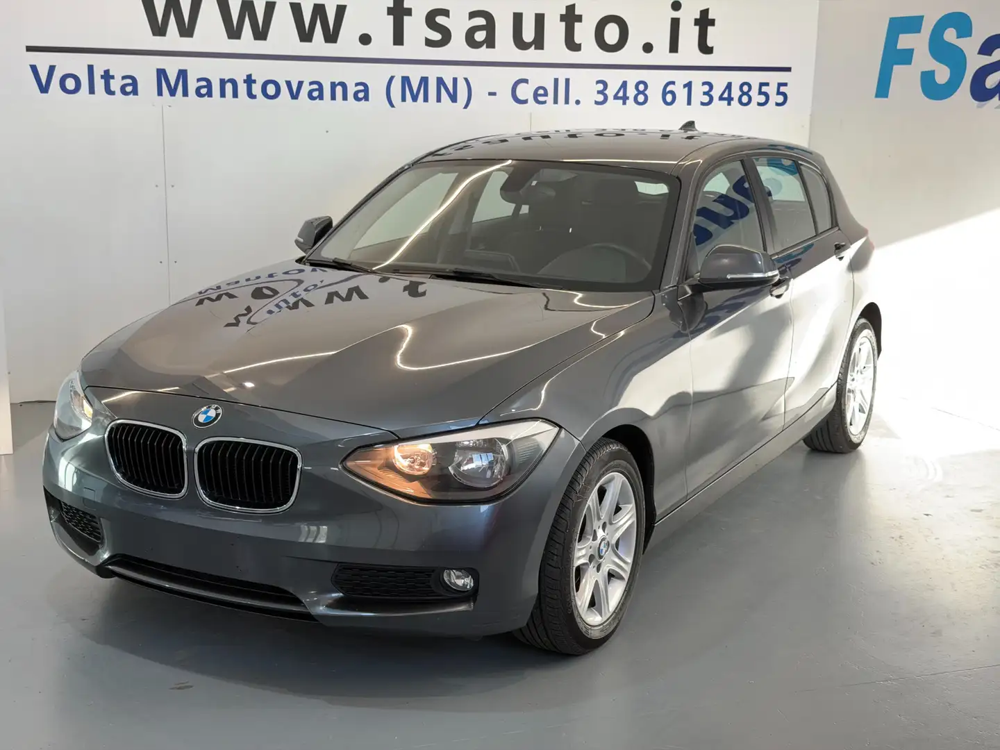 BMW 118 5p Urban - garanzia 1anno Grijs - 1