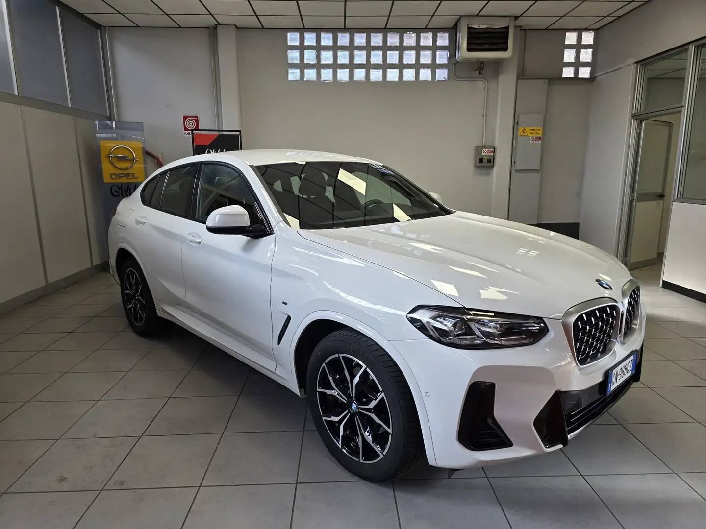 BMW X4 X4 G02 2021 xdrive20i mhev 48V Msport auto Wit - 1