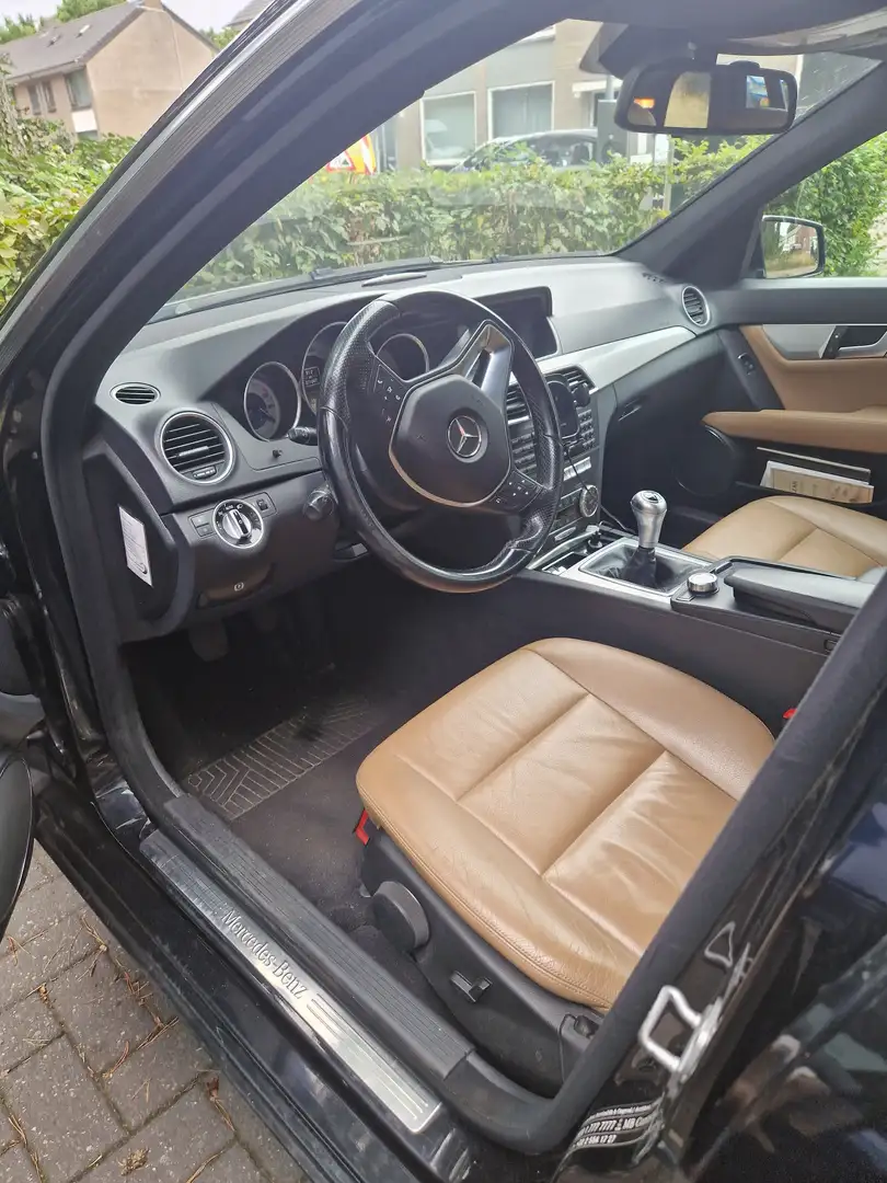 Mercedes-Benz C 200 C 200 T CDI DPF (BlueEFFICIENCY) Avantgarde Zwart - 2