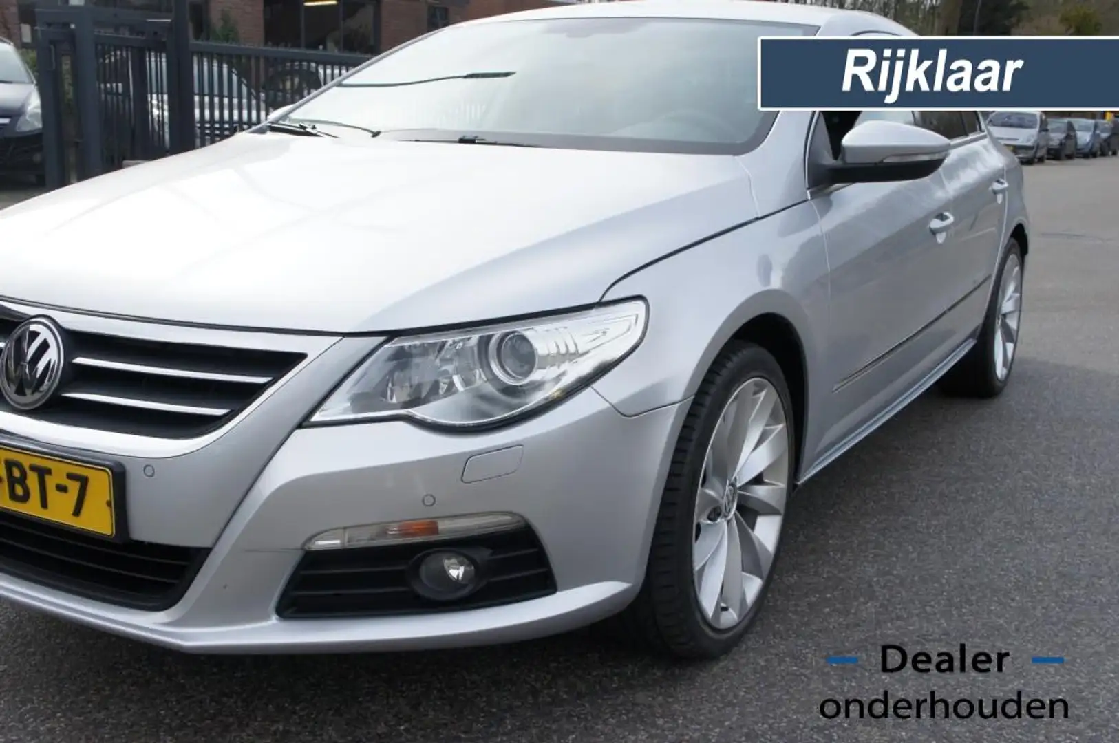 Volkswagen Passat CC 1.8 TSI 4P.  NAVI/CLIMA/PDC/CRUISE PERFECTE STA Gris - 1