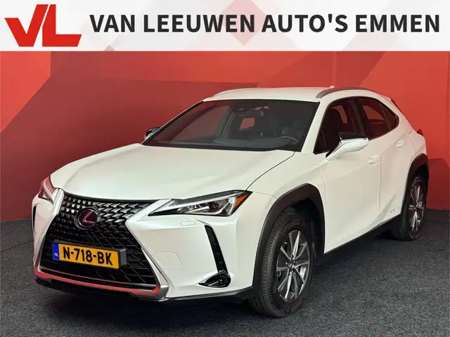 Lexus UX 300e Business 54 kWh | Adaptive Cruise | Clima | Rijmod