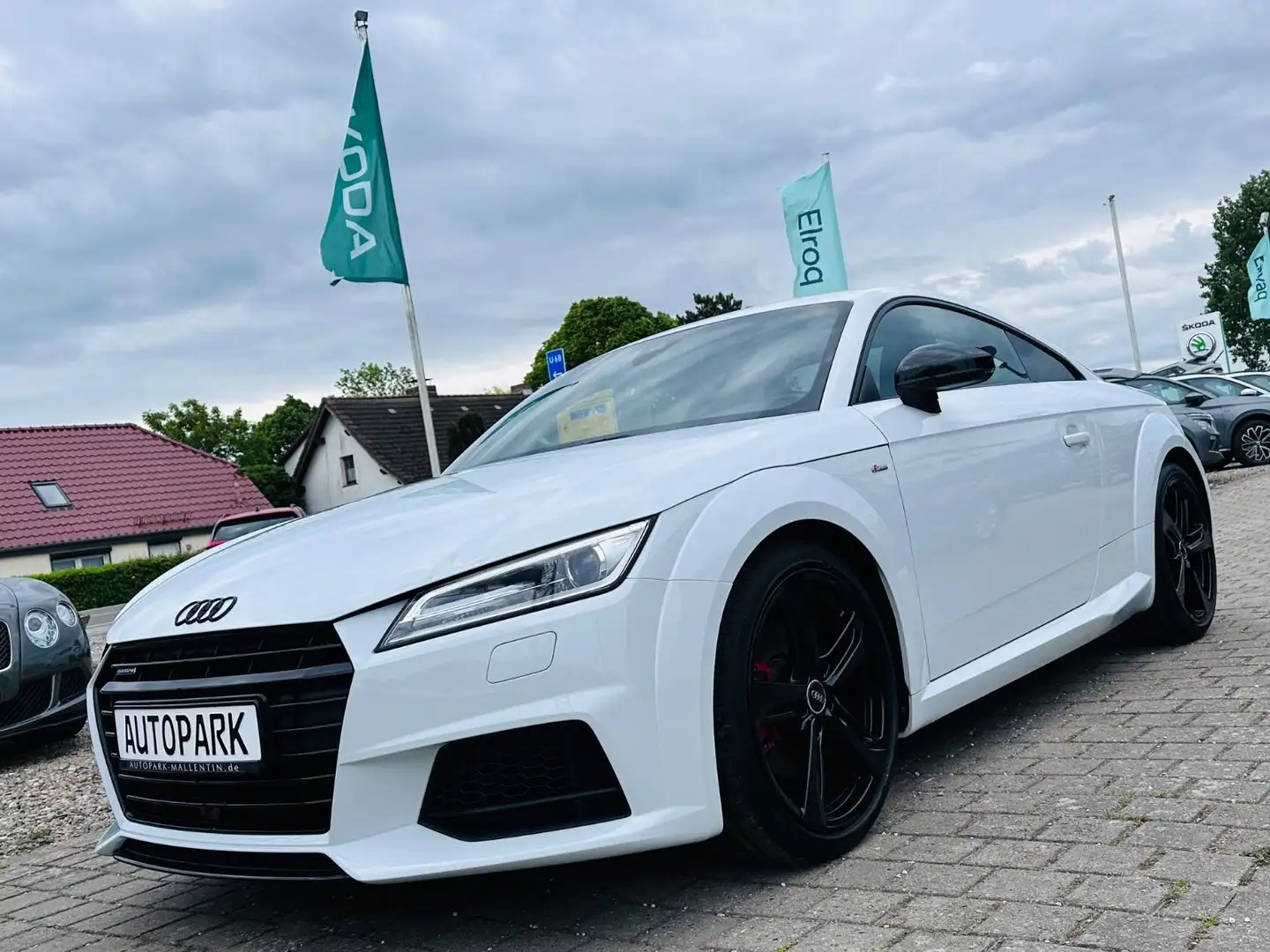 Audi TT Coupe 2.0 TFSI quattro S line Competition Blanc - 1