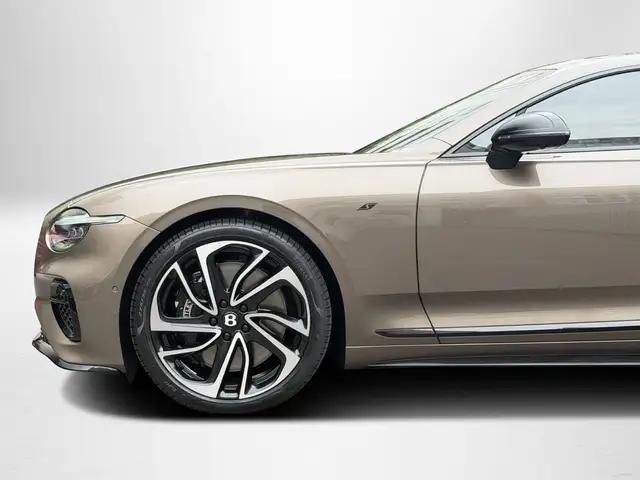 Bentley Continental view 8