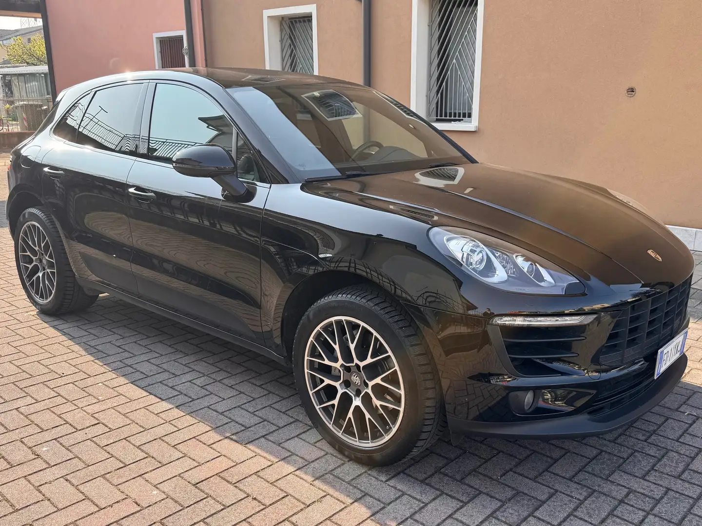 Porsche Macan 3.0d S 250cv pdk my16 Noir - 1